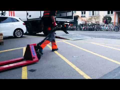 Rikscha Taxi Schweiz AG  - The innovation of citylogistics II