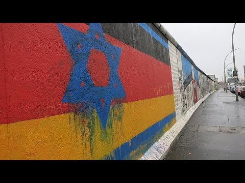 Berlino: 10 arresti per aggressione antisemita