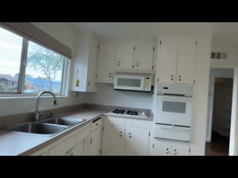 Cardiff 3 br one level large yard pet OK  house TEXT 858-774-1574 property video