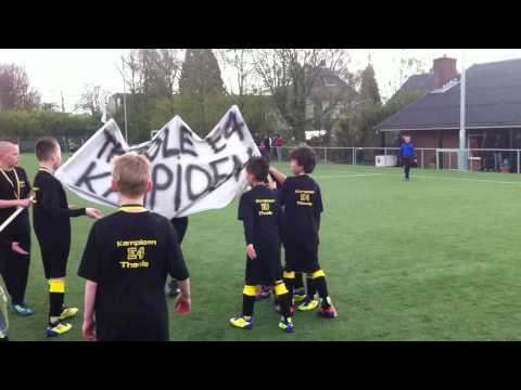 theole e1 e4 kampioen 2011-2012IMG_IMG_0157.MOV