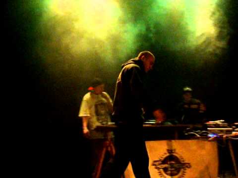 Pavlo/eRAPe - Nowy rozdział (Live Katowice, Scena Gugalander 03.01.2014)