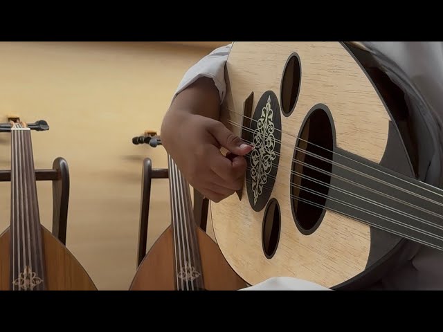 فيديو تجربة الرنين الصوتي والعزف الطربي لعود قاروط رقم 3 الاحترافي متج