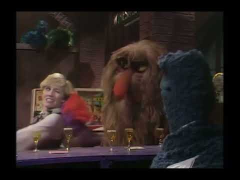 The Muppet Show - 114: Sandy Duncan - “A Nice Girl Like Me” (1976)