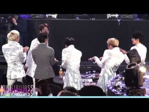 [HD fancam] 140123 THE 23rd HIGH1 SEOUL MUSIC AWARDS SHINee - ending