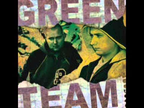10. Green Team - Jest Piec Drog... Feat. Agatha