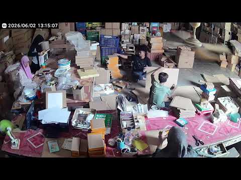 Video Proses Pengemasan Bubble Wrap dan Peti Kayu
