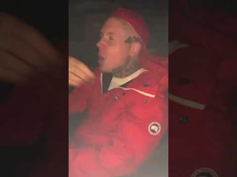 Millyz in the Car Barz