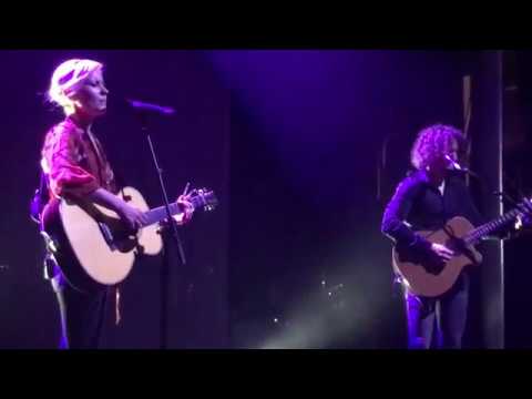 Dido - Sitting On The Roof Of The World Vic Theatre Chicago Illinois 06 / 13 / 2019