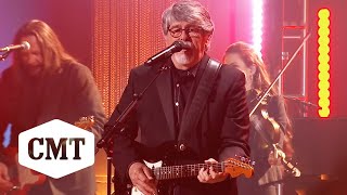 Download lagu Alabama Performs 'Mountain Music' | CMT Giants: Alabama mp3