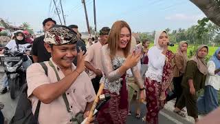 Download lagu SASAK NGANGSELAN - REINATA mp3