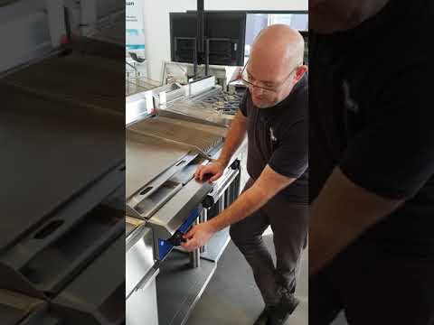 download lagu mp3 mp4 Blue Seal Griddle, download lagu Blue Seal Griddle gratis, unduh video klip Blue Seal Griddle