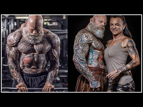 Jacked Tattoed Grandfather - Juan Rekers | Gym Devoted