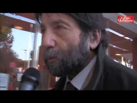 Cacciari: "Il Pd poteva votare un candidato 5 stelle. A furia di calci capiranno"