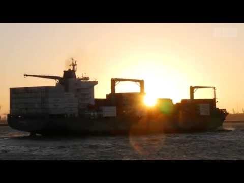Port of Rotterdam (Timelapse Panasonic GH4)