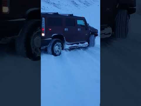 Hammer vs mountain snow #hammer H2 #hammer H3 #BMW #Jeep