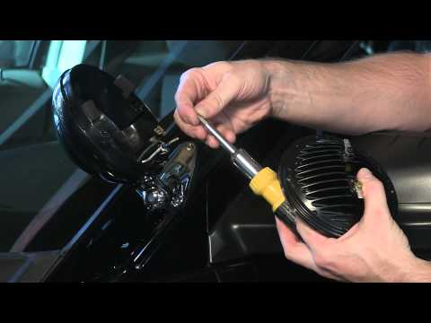 Chris retrofits a Unity spotlight with an SNSL3 PAR-46 Replacement LED 8° Spotlight