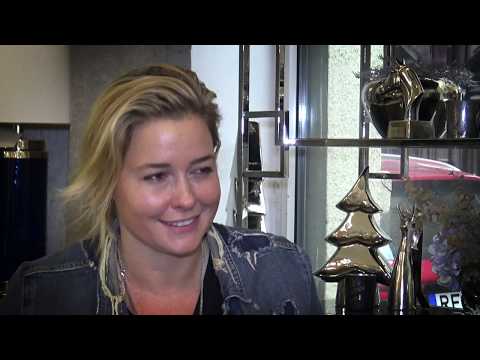 download lagu mp3 mp4 Wossala Rozina, download lagu Wossala Rozina gratis, unduh video klip Wossala Rozina