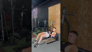 HIPTHRUST CON MANCUERNA ÉNFASIS EN ISQUIOS