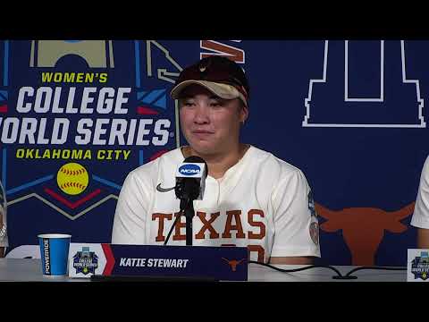 At WCWS postgame press conference, Texas softball shares reaction to win vs. Tennessee