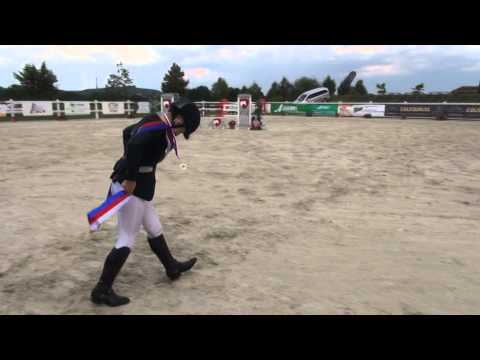 Starší junioři - koupel Adély Půlpánové - Mistrovství ČR dětí a juniorů ve skocích Ptýrov 2014