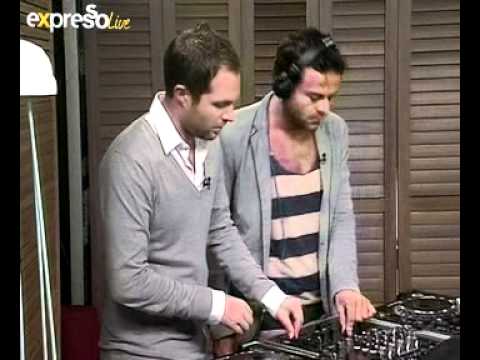 Crazy white boy performs 'Zoma' (09.05.2012)