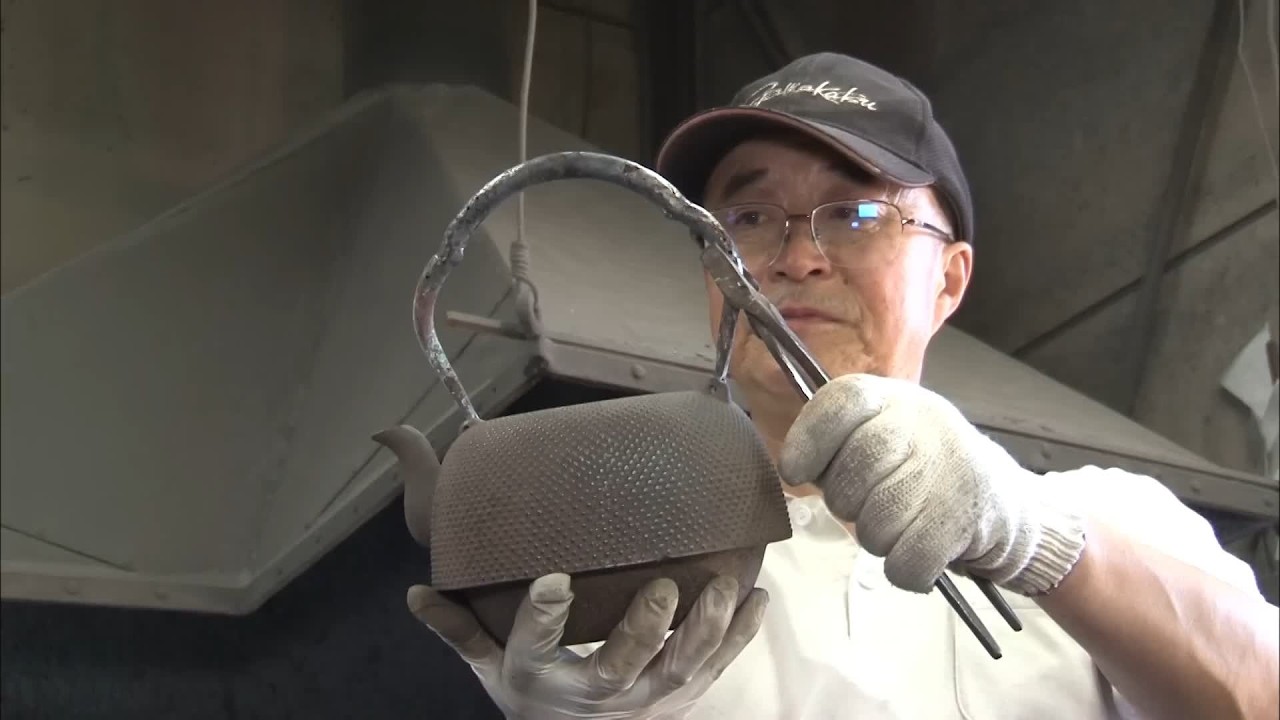 He Quit His Job to Save a Dying Craft. For Years, No One Came.