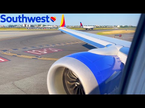 Southwest Airlines Boeing 737 MAX 8 Takeoff from New York-LaGuardia (LGA) + AMAZING ENGINE VIEW!