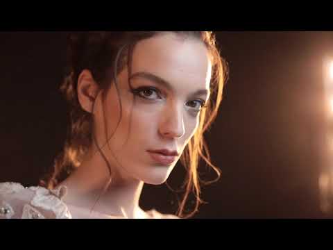 Tony Ward Paris Woman FW 21-22