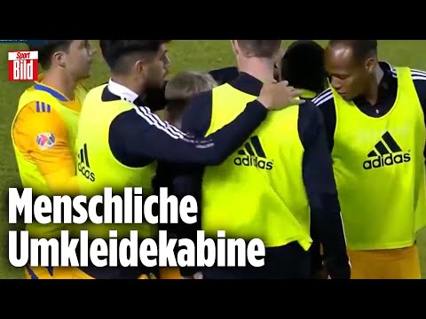 Zieh dich an, sonst gibt's Rot: Mannschaft versteckt Mitspieler nach dessen Traumtor | InTORnational