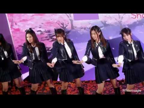 Sakura no Hanabiratachi ความทรงจำเเละคำอำลา   BNK48 X Shopee (Mobile fancam)