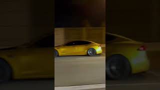 1,000hp Twin Turbo 5.0 Vs. Tesla Plaid! Mustang spinning