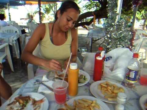 Redsnapper eten op Curacao!