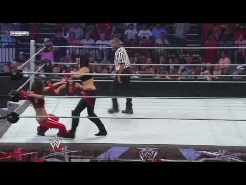 Brie Bella vs. Katie Lea on WWE Superstars