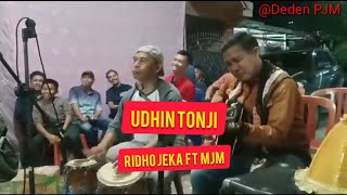 Download lagu MJM ( Musik jenaka makassar ) - UDHIN TONJI mp3 Download lagu MJM ( Musik jenaka makassar ) - UDHIN TONJI mp3