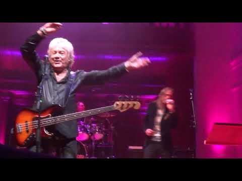 John Lodge London 2019 See Saw Finale