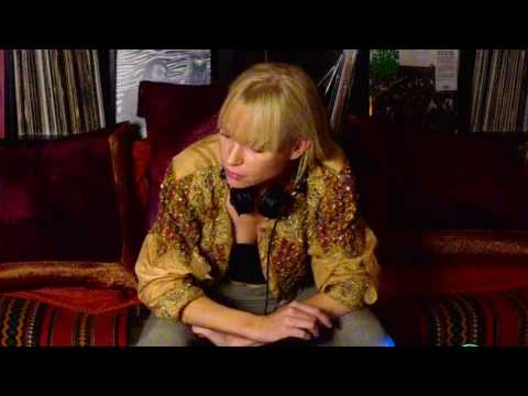 Livingroom Session with Ida Daugaard | Kasheme