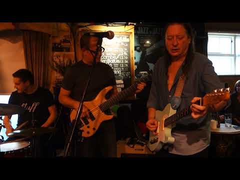 Blues Mercenaries (Amor, Gage, Gilkes, Sibun, Soffe) - Lovin' Cup