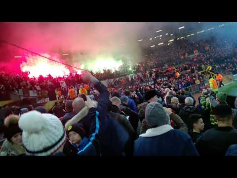 Manchester United vs St Etienne 2017 crowd scenes