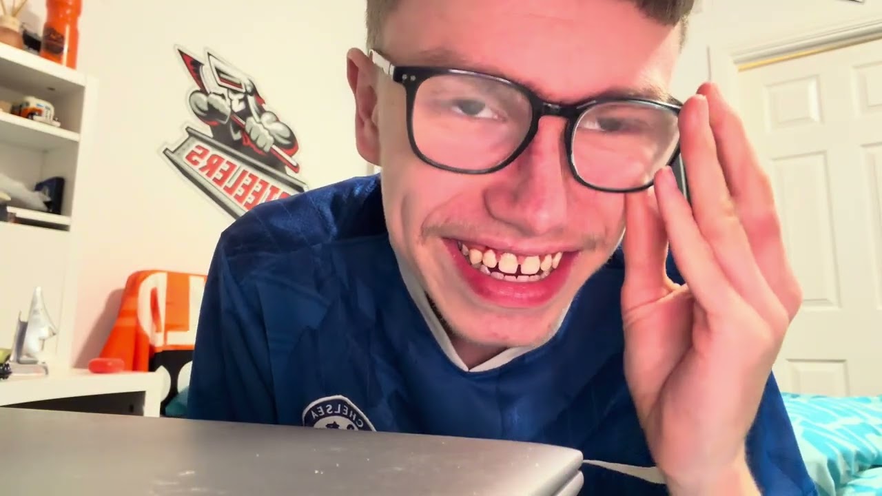 BRIANS 18TH BIRTHDAY! ( Day 207)