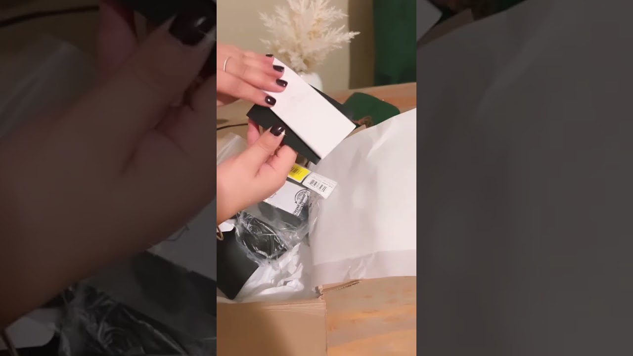 YSL sunglasses 🕶 #yslaccessories #luxuryunboxing #saintlaurent