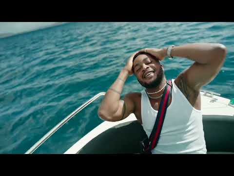 RAVO - Mouff ft Rayjeezy [Official Video]