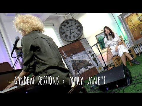 Garden Sessions: Sophie Auster - Mary Jane's April 7th, 2019 Underwater Sunshine Festival