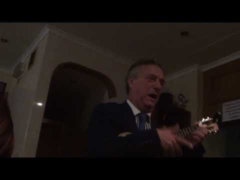 Nani Nadais - O padre da minha aldeia