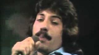 Tony Orlando &amp;  Dawn - Tie A Yellow Ribbon Round The Ole Oak Tree ) TOTP ) 1973