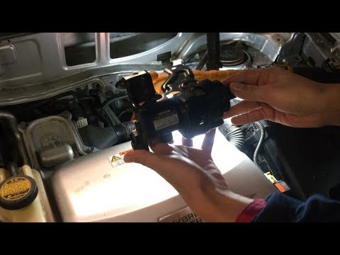 How To Remove Engine Auxiliary Water Pump Toyota Prius Hybrid Gen II 2004-2009 | In Order To Replace