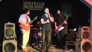 Video Hiragana-Sentiment live at Doli 3.1.2015