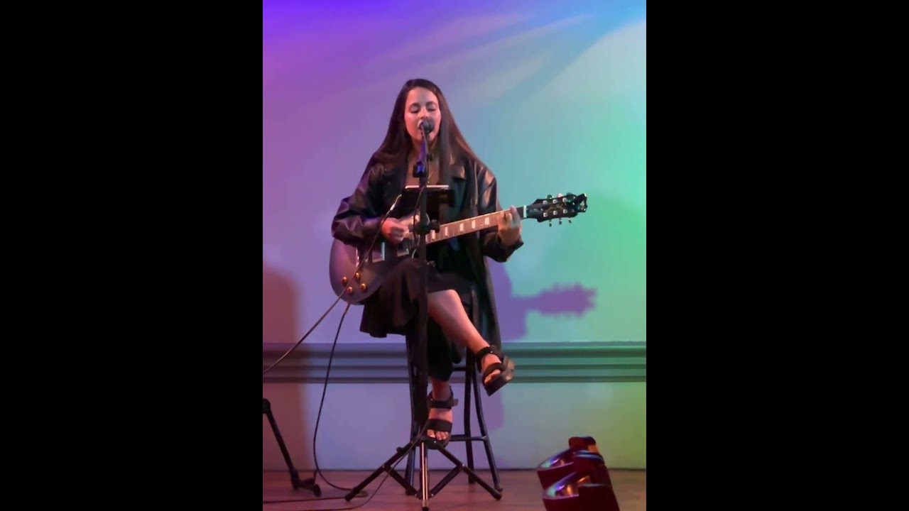 Promotional video thumbnail 2 for Pop Songs by Sofi Carrique