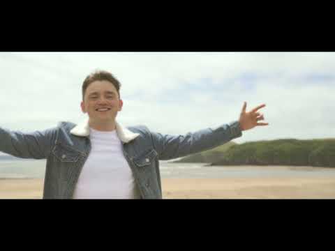 The Fógues - Crazy World (Official Music Video)