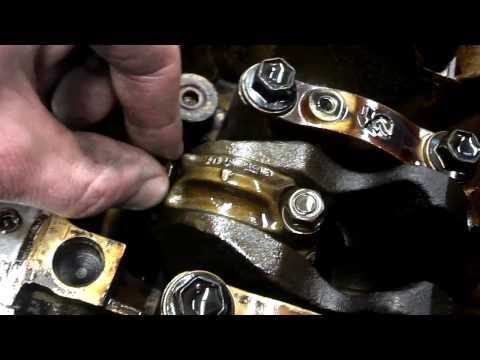 Measuring connecting rod side clearance