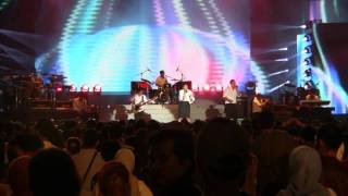 Maliq &amp; D&#39;essentials - Kau yang Bisa @ Jakarta Fair 2011 [HD]